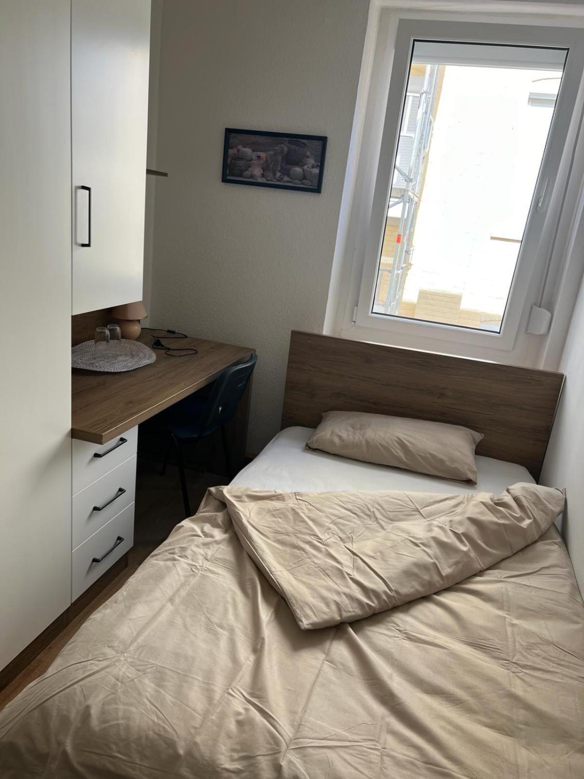 Stuttgart-Mitte Appartement Buitenkant foto